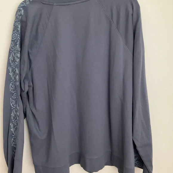 J. Jill Fit 2X Slate Blue V-Neck Pullover with Embroidered Sleeves - Picture 4 of 11